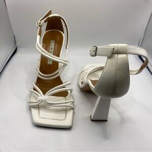 Albano White Strappy Sandal Heels Sz EU 39